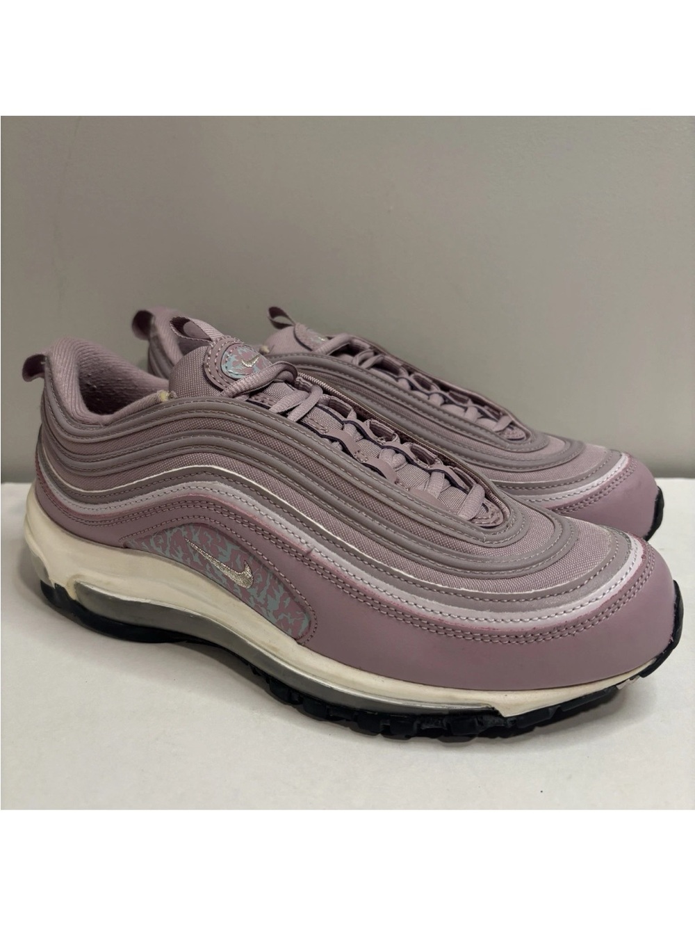 Nike Air Max 97 Women's Size 9 Plum Fog/Metallic Silver DH0558-500